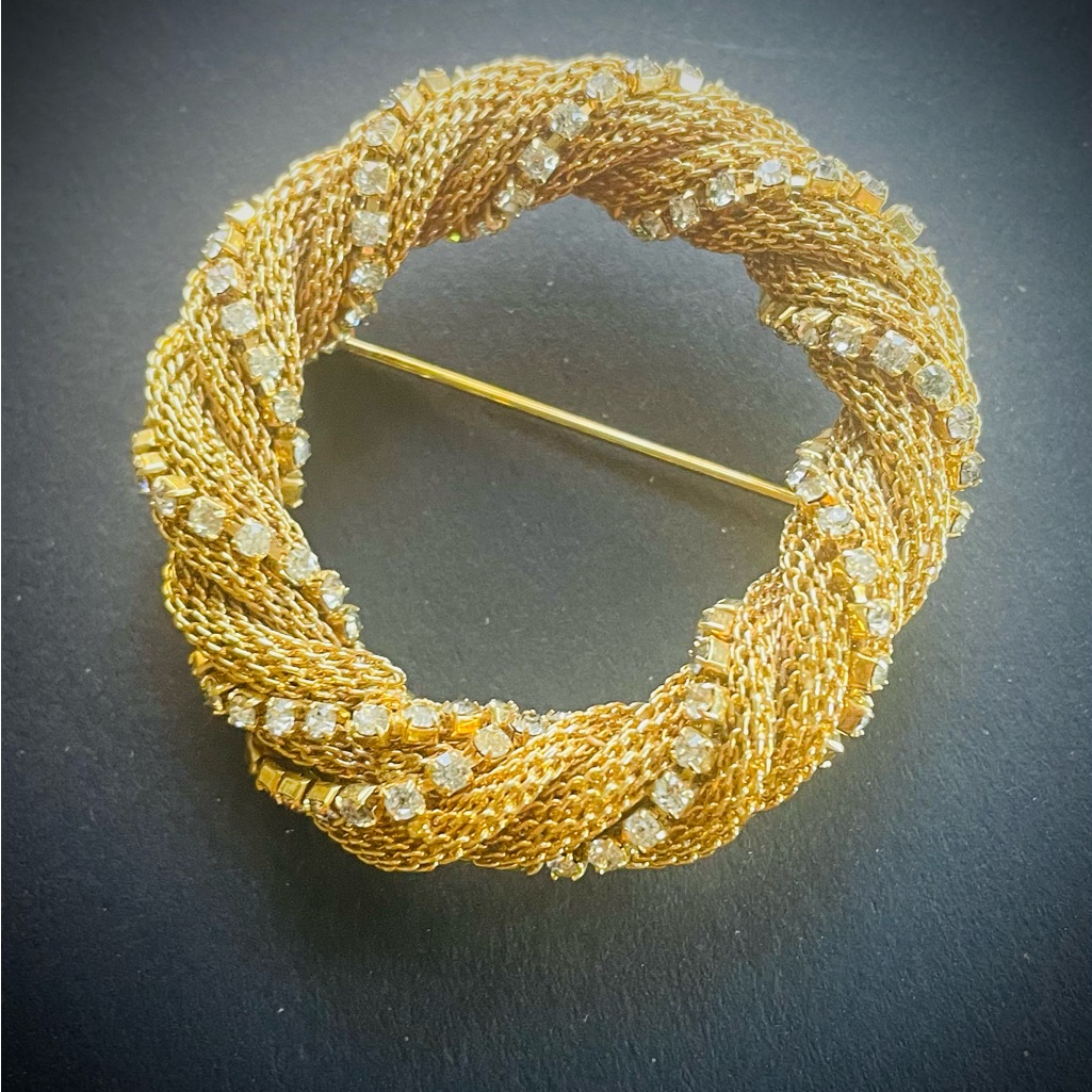 Vintage Signed Hobe Twisted Mesh Brooch - Gold With Rhinestones 110$